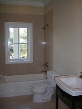 1616 NE 17th Ave in Fort Lauderdale, FL - Building Photo - Building Photo