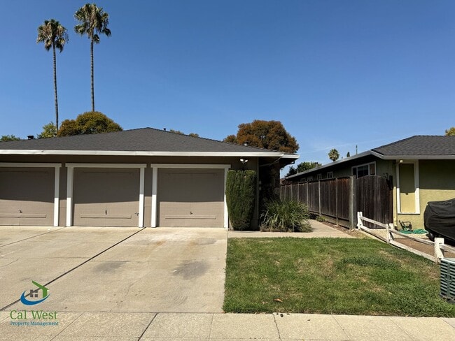 property at 5863-5865 Hillview Ave