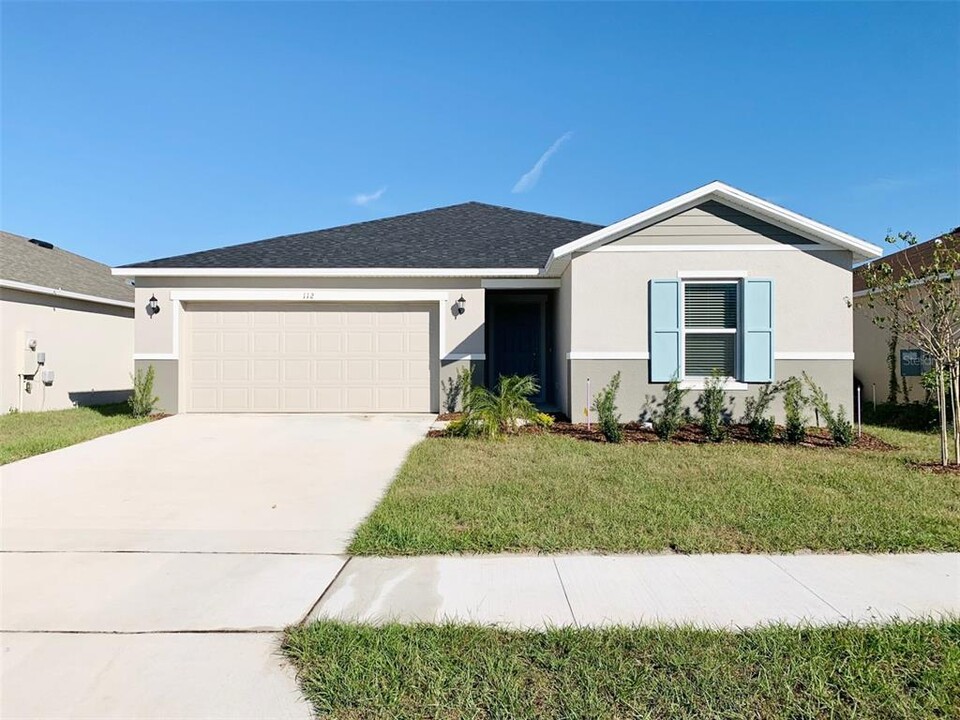 112 Sunfish Dr in Winter Haven, FL - Foto de edificio