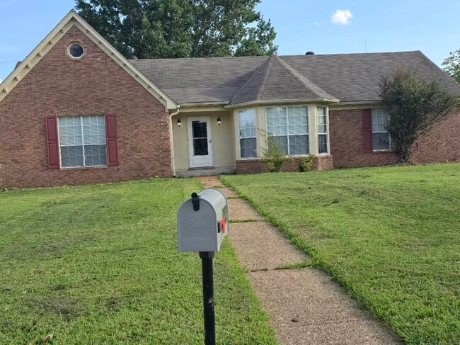 7155 Coffeeville Cove in Memphis, TN - Building Photo - Building Photo