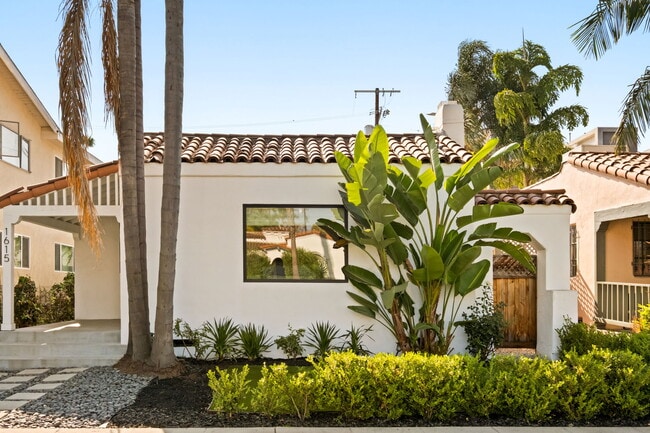 property at 1615 S Crescent Heights Blvd