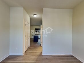 908 Cabernet Trl in Antioch, TN - Foto de edificio - Building Photo