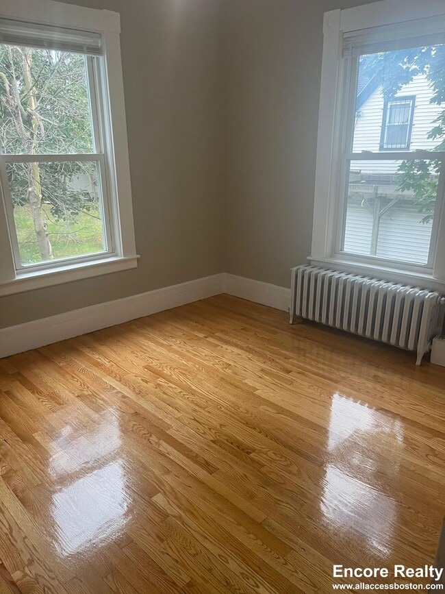 property at 186 Bowdoin St