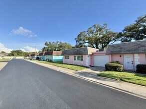 7075 Lafayette in Pinellas Park, FL - Building Photo - Building Photo