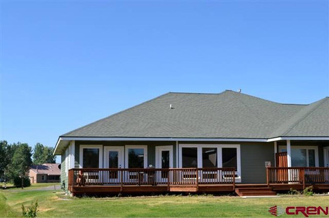 215 Valley View Dr in Pagosa Springs, CO - Building Photo