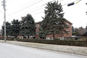 110 Guelph St in Guelph, ON - Building Photo