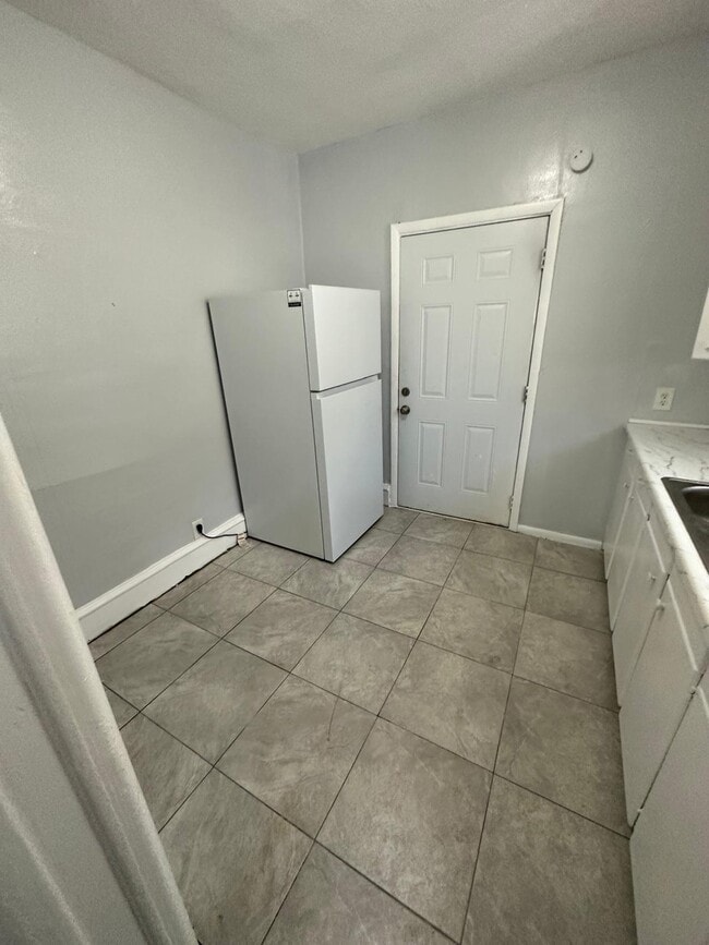 1555 W 7th St in Jacksonville, FL - Building Photo - Building Photo