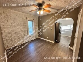 1313 Courtney St NW in Grand Rapids, MI - Building Photo - Building Photo