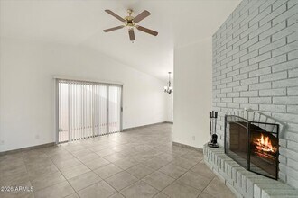 8037 N 40th Ave in Phoenix, AZ - Building Photo - Building Photo