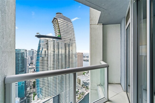property at 475 Brickell Ave