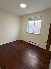 8708 101st Ave, Unit 2 FL in Ozone Park, NY - Building Photo - Building Photo