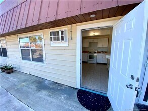 4800 NE Blue Heron Ln in Jensen Beach, FL - Building Photo - Building Photo