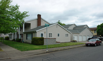 1715-1745 NW Division St Apartments