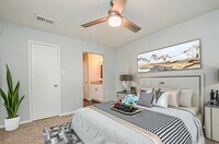 5711 Sugar Hill Dr photo'