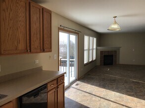 3217 Kenilworth Ln in Montgomery, IL - Foto de edificio - Building Photo