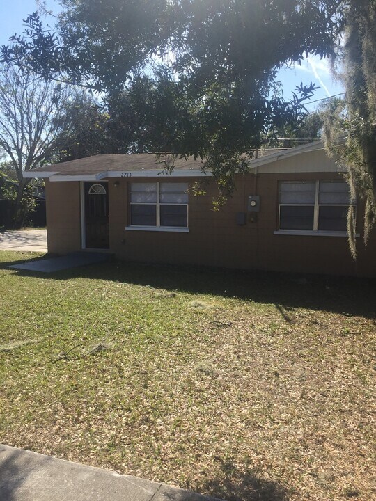 2715 Ellis Ave in Lakeland, FL - Building Photo