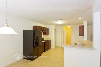 13314 Ambrosa Dr in Houston, TX - Foto de edificio - Building Photo