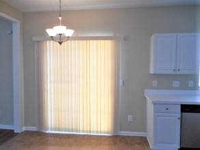 4006 Shire Ct in Jamestown, NC - Building Photo - Building Photo