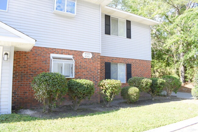 4541 Kimberly Way, Unit 101