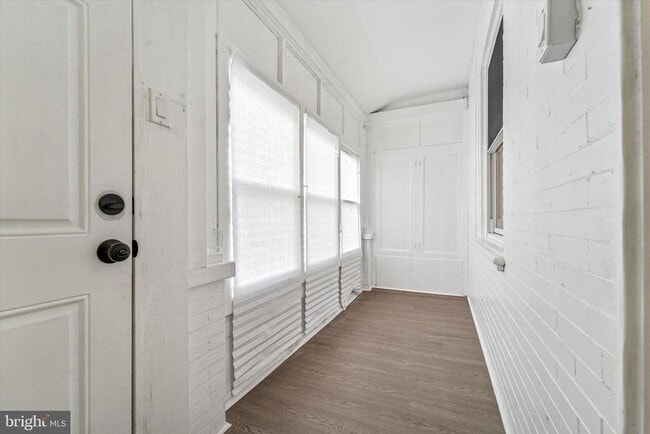 property at 5712 Lena St