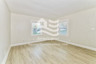 1620 Catalpa St in Louisville, KY - Building Photo - Building Photo
