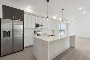 1221 E Fletcher St in Philadelphia, PA - Building Photo