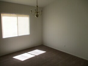 307 Muscat Dr in Mesquite, NV - Building Photo - Building Photo