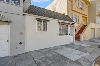 2911 26th St, Unit 2911 26th st in San Francisco, CA - Building Photo - Building Photo