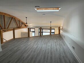 2308 Lee St in Evanston, IL - Building Photo - Building Photo