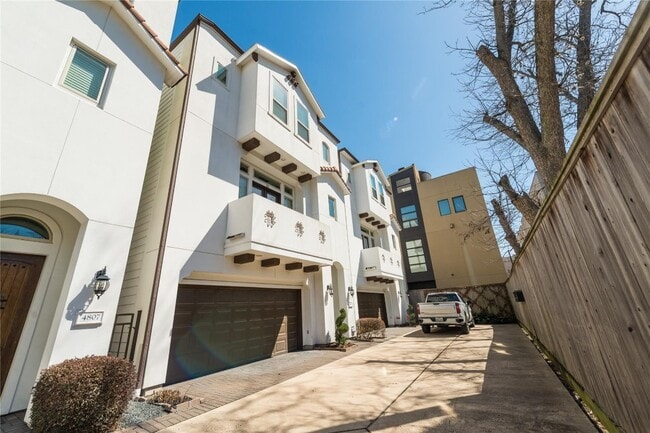 4805 Jackson St in Houston, TX - Building Photo - Building Photo