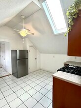 41 Alto St, Unit 2 in Cranston, RI - Building Photo - Building Photo