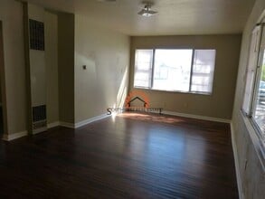 1204 N Edwards St in Clovis, NM - Building Photo - Building Photo