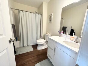 51 Amory St, Unit #203 in Boston, MA - Foto de edificio - Building Photo