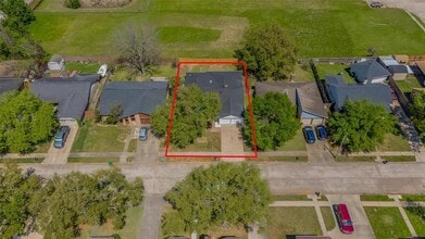 6219 Canada Dr in Pasadena, TX - Building Photo - Building Photo