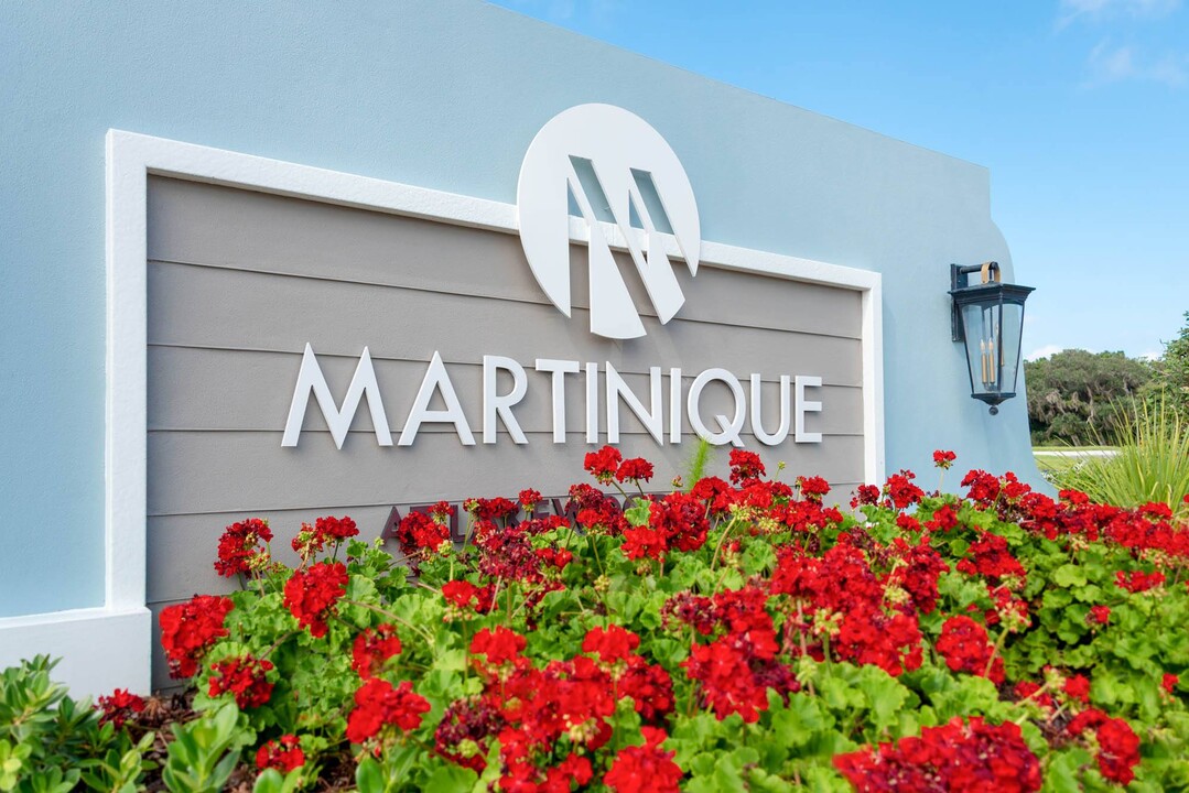 Martinique at Lakewood Ranch in Sarasota, FL - Foto de edificio