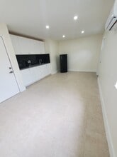 11470 SW 180th St in Miami, FL - Foto de edificio - Building Photo