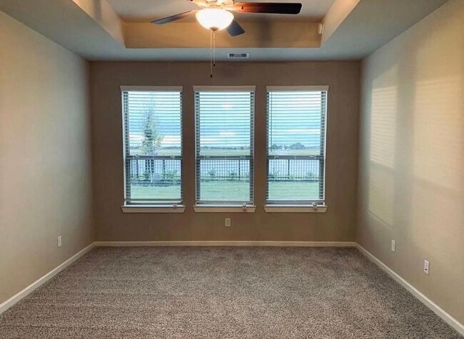 property at 584 Santa Rosa Hls Dr