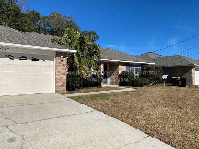 5939 Ashton Woods Cir in Milton, FL - Building Photo - Building Photo