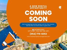 12720 NW 18th Ct in Miami, FL - Building Photo