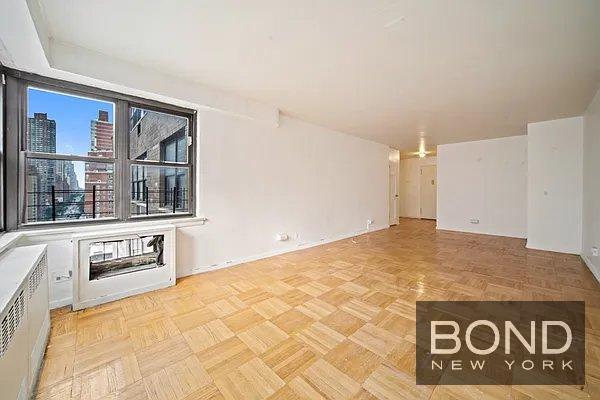property at 399 E 72nd St