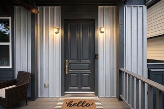 5036 Golden Forest Dr in Houston, TX - Building Photo - Building Photo