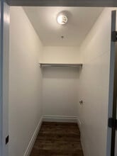 106 N Grove St in East Orange, NJ - Building Photo - Building Photo
