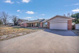 715 Shell Ave in Midland, TX - Building Photo - Building Photo