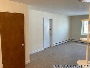 333 Massachusetts Ave in Arlington, MA - Building Photo - Building Photo