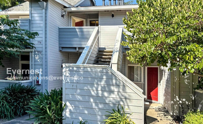 556 Shadowgraph Dr in San Jose, CA - Building Photo
