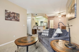 4545 Wheaton Dr, Unit Unit B210 in Fort Collins, CO - Building Photo - Building Photo