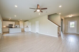 2511 Shining Spur Ct in Alvin, TX - Foto de edificio - Building Photo
