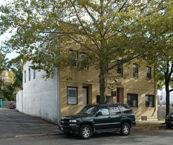 171 Rectory St Apartments