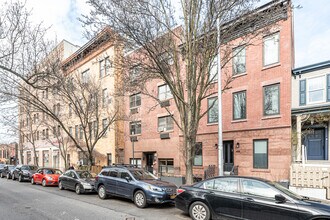 453 12th St in Brooklyn, NY - Foto de edificio - Building Photo