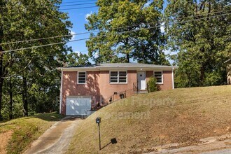 1016 Belle Meade Dr in Birmingham, AL - Building Photo - Building Photo